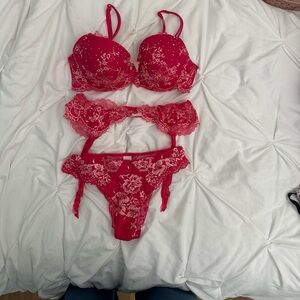 Victoria's Secret Red Lace Bra/Garter/Panty Set